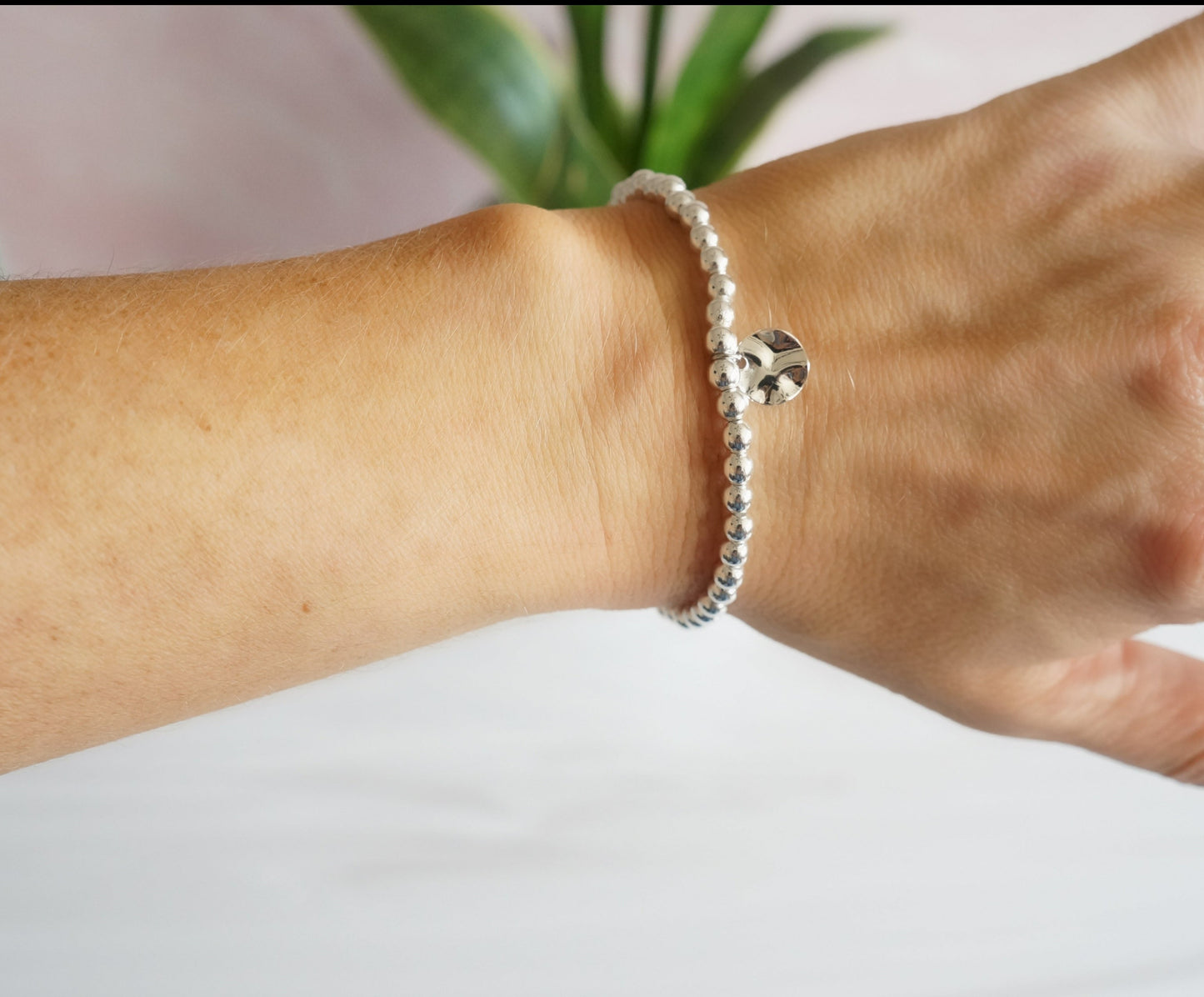 Content Bracelet