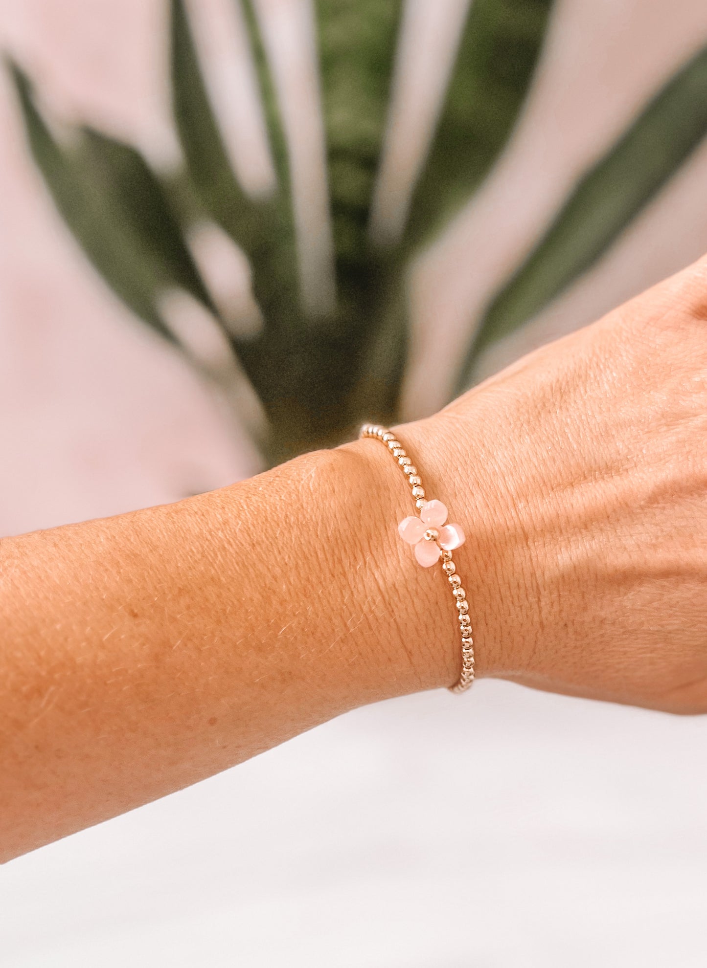 Renew Beaded Flower Bracelet